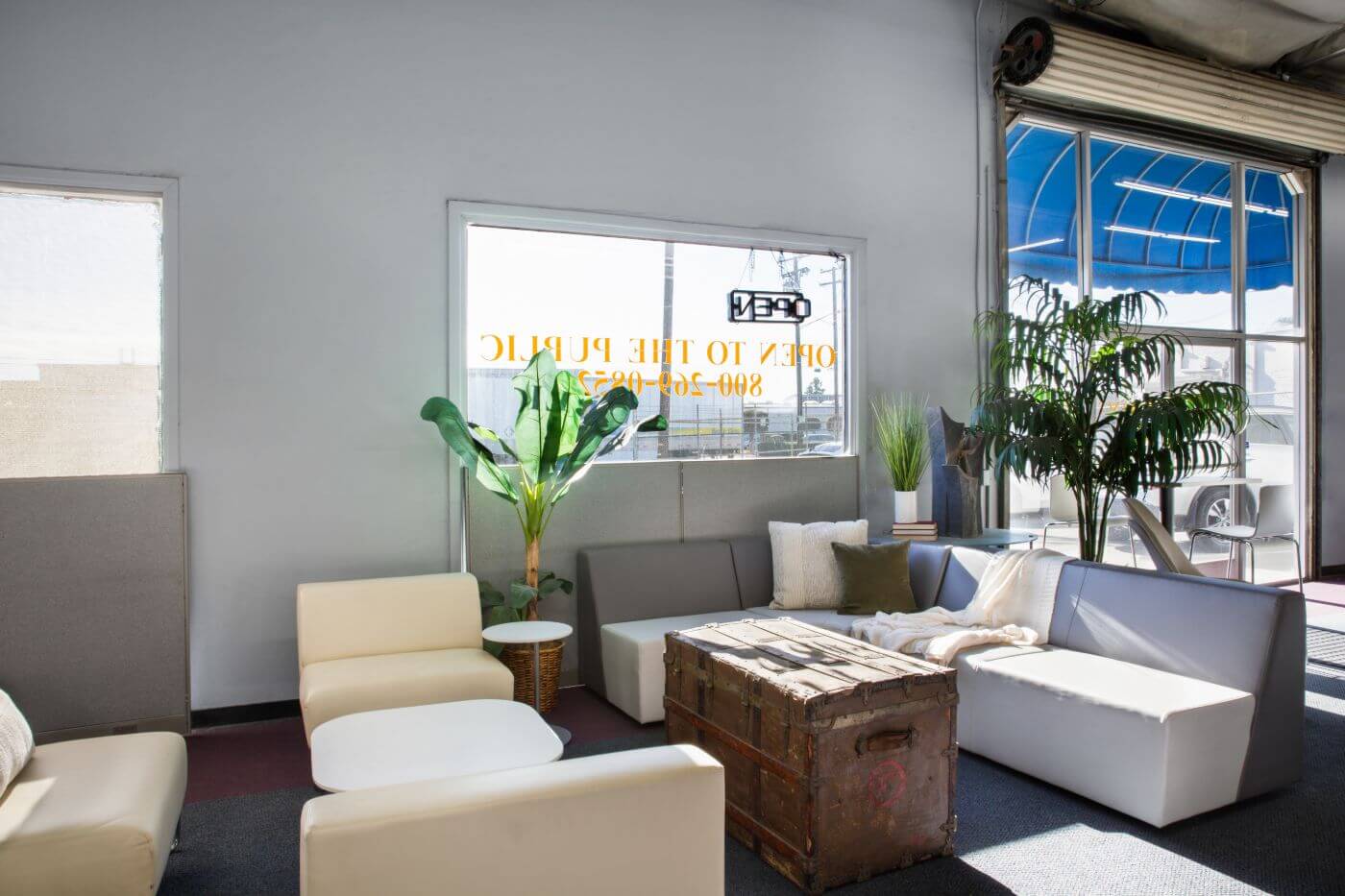 Modern office furniture in Manhattan Beach, CA